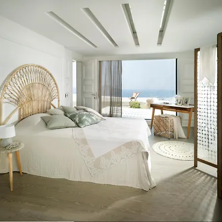 Sleeps 12 Pool Air Con Wifi Turgutreis